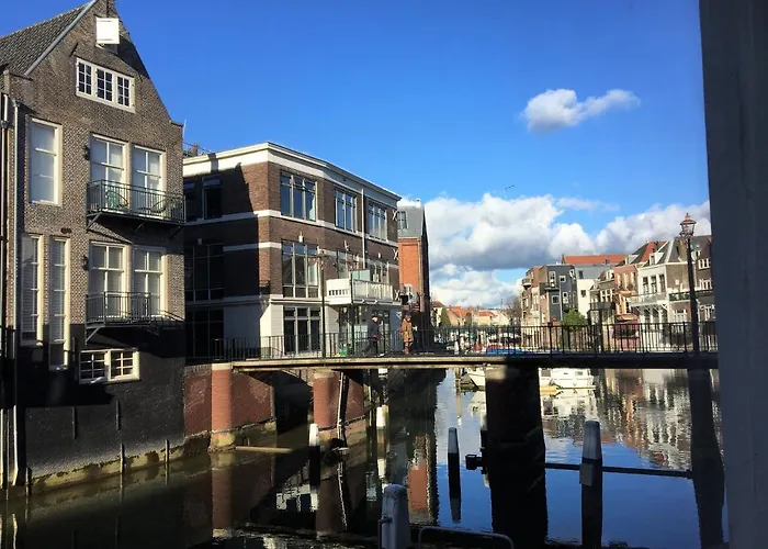 Bed & Breakfast Rijksmonument Appelsteiger Dordrecht