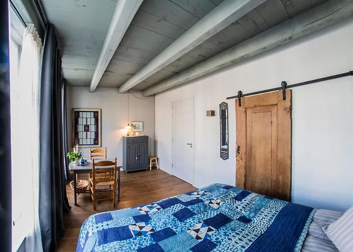 Rijksmonument Appelsteiger Bed and Breakfast 3*