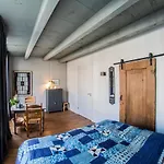 Rijksmonument Appelsteiger 住宿加早餐酒店 3*